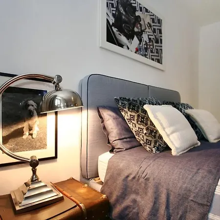 Central Market Exclusive Apartment-2